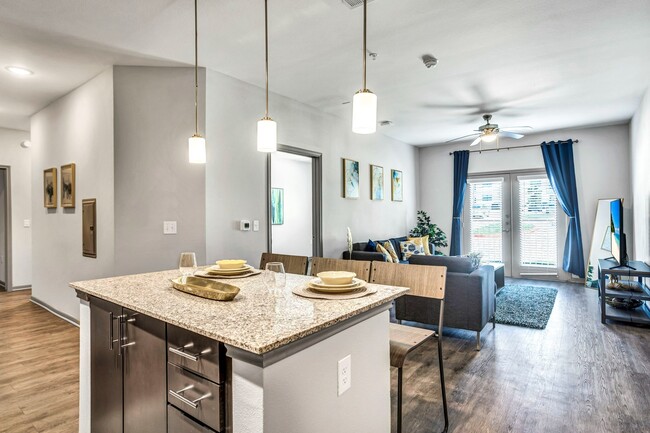 Haven at M in Huntsville, TX - Building Photo - Building Photo