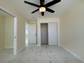 1674 Kino St in Honolulu, HI - Building Photo - Building Photo