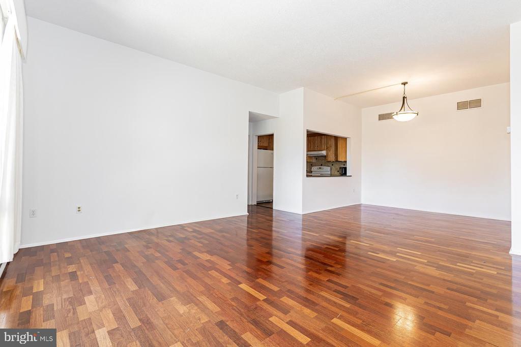 1 Markham Rd in Princeton, NJ - Foto de edificio