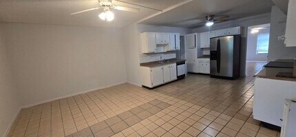 3177 Coral Hills Dr in Coral Springs, FL - Building Photo - Building Photo