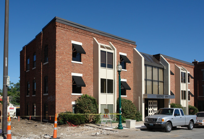 4141 Pennsylvania Ave in Kansas City, MO - Foto de edificio - Building Photo