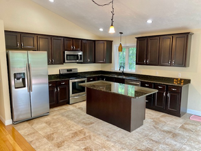 16 Cadorna Rd in Worcester, MA - Building Photo - Building Photo