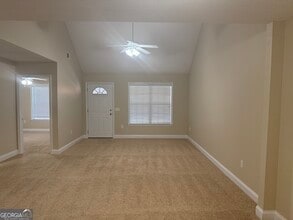 112 Lakeview Commons Dr in Statesboro, GA - Building Photo - Building Photo