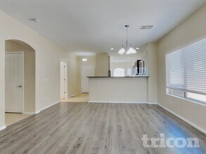 37020 W Mondragone Ln in Maricopa, AZ - Building Photo - Building Photo