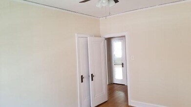 222 N Oak Park Ave in Oak Park, IL - Building Photo - Building Photo