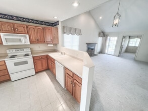 2138 Valley Dr in Bristol, VA - Building Photo - Building Photo