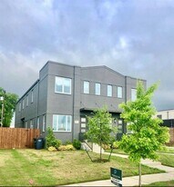126 Wimberly St in Fort Worth, TX - Building Photo