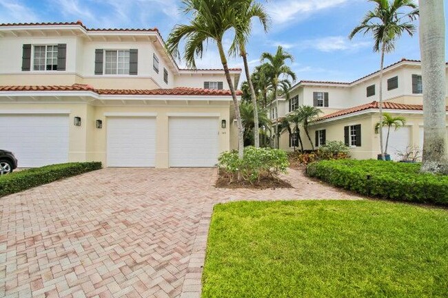 349 Chambord Terrace in Palm Beach Gardens, FL - Building Photo - Building Photo