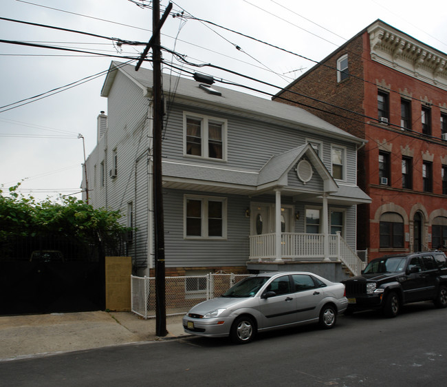 99-101 Prospect St in Newark, NJ - Foto de edificio - Building Photo