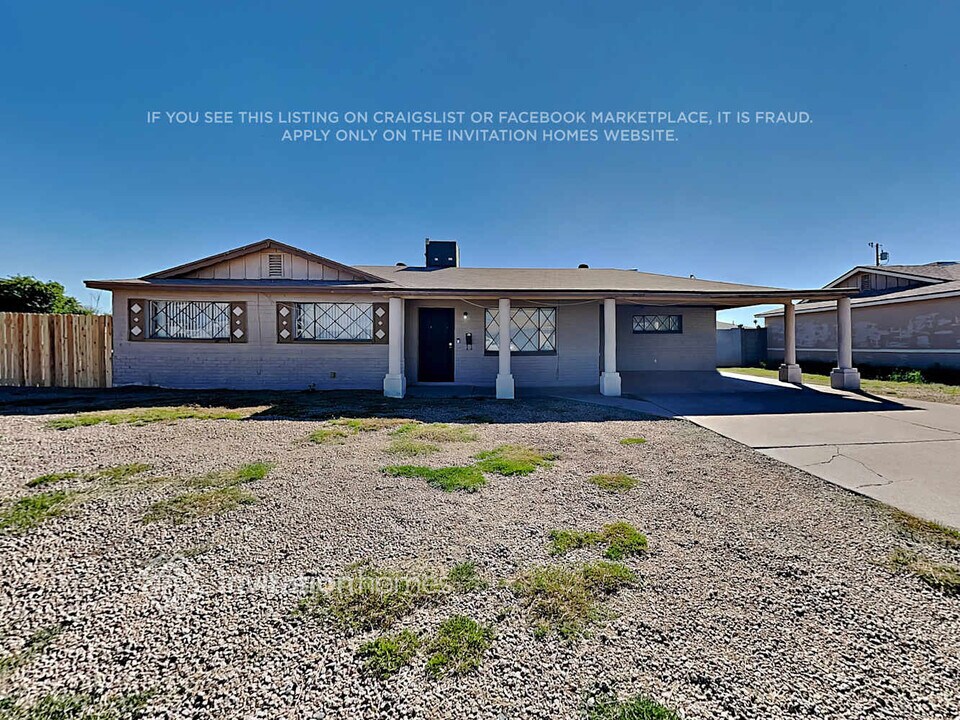 3409 W Poinsettia Dr in Phoenix, AZ - Foto de edificio