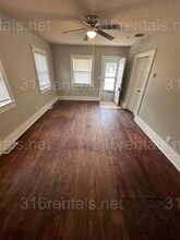 2222 E 2nd St N in Wichita, KS - Building Photo - Building Photo