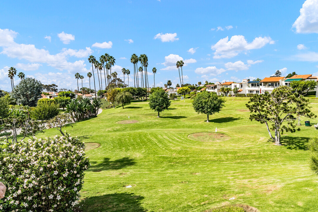 707 Calle Los Olivos in San Clemente, CA - Building Photo