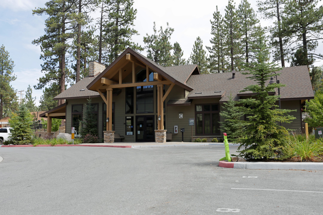 The Crossings at Big Bear Lake in Big Bear Lake, CA - Building Photo