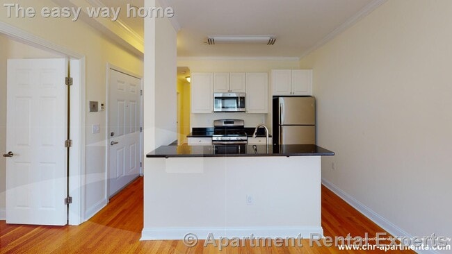 1 Langdon Square, Unit #6