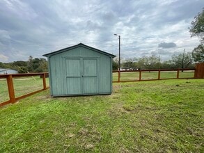 363 Forshage Blvd in Seguin, TX - Building Photo - Building Photo