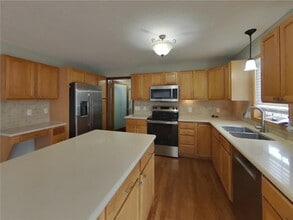 20944 Hydra Ct in Lakeville, MN - Building Photo - Building Photo