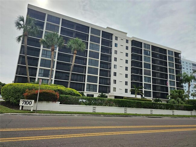 property at 7100 Sunshine Skyway Ln S
