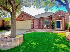 10200 Channel Island Dr in Austin, TX - Building Photo