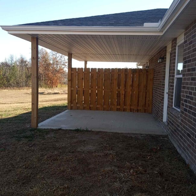 129 SW 145th Rd in Warrensburg, MO - Building Photo - Building Photo