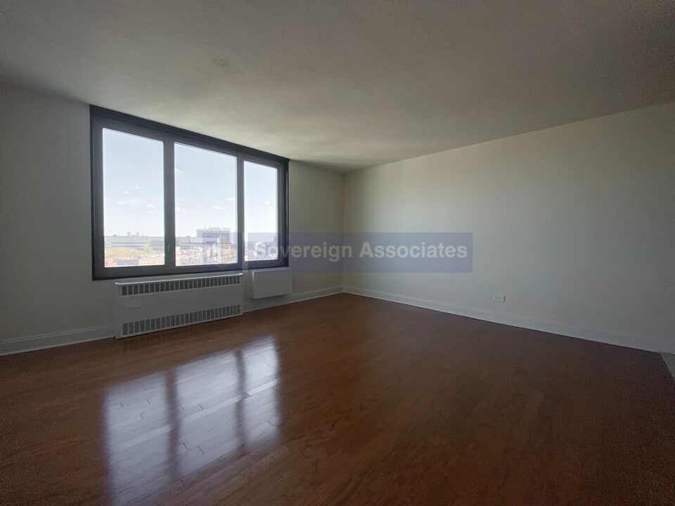 3333 Broadway in New York, NY - Building Photo