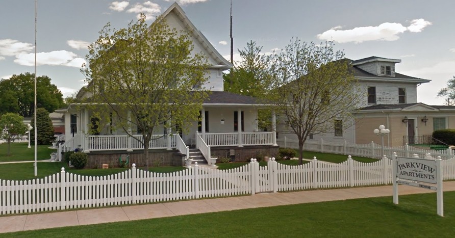 Parkview Apartments in McCook, NE - Building Photo