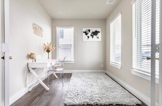 1740 Cove Cres Ct in Houston, TX - Building Photo - Building Photo