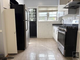 MINNA STREET in Brooklyn, NY - Building Photo