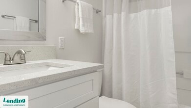 612 Bass Ct in Dunedin, FL - Building Photo - Building Photo