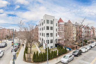 1300 Park Rd NW in Washington, DC - Building Photo - Primary Photo