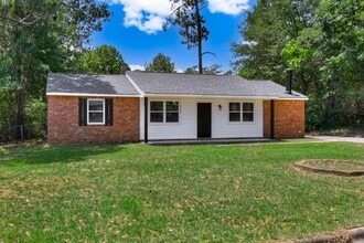 2404 Southdale Dr in Hephzibah, GA - Building Photo - Building Photo