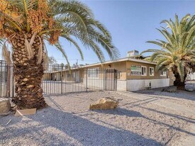 3801 Royal Crest St in Las Vegas, NV - Building Photo