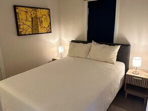 333 W Main St, Unit #1B in Aspen, CO - Foto de edificio - Building Photo