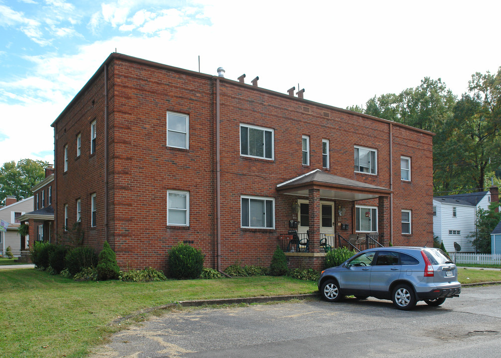 516-518 41st St in Charleston, WV - Building Photo