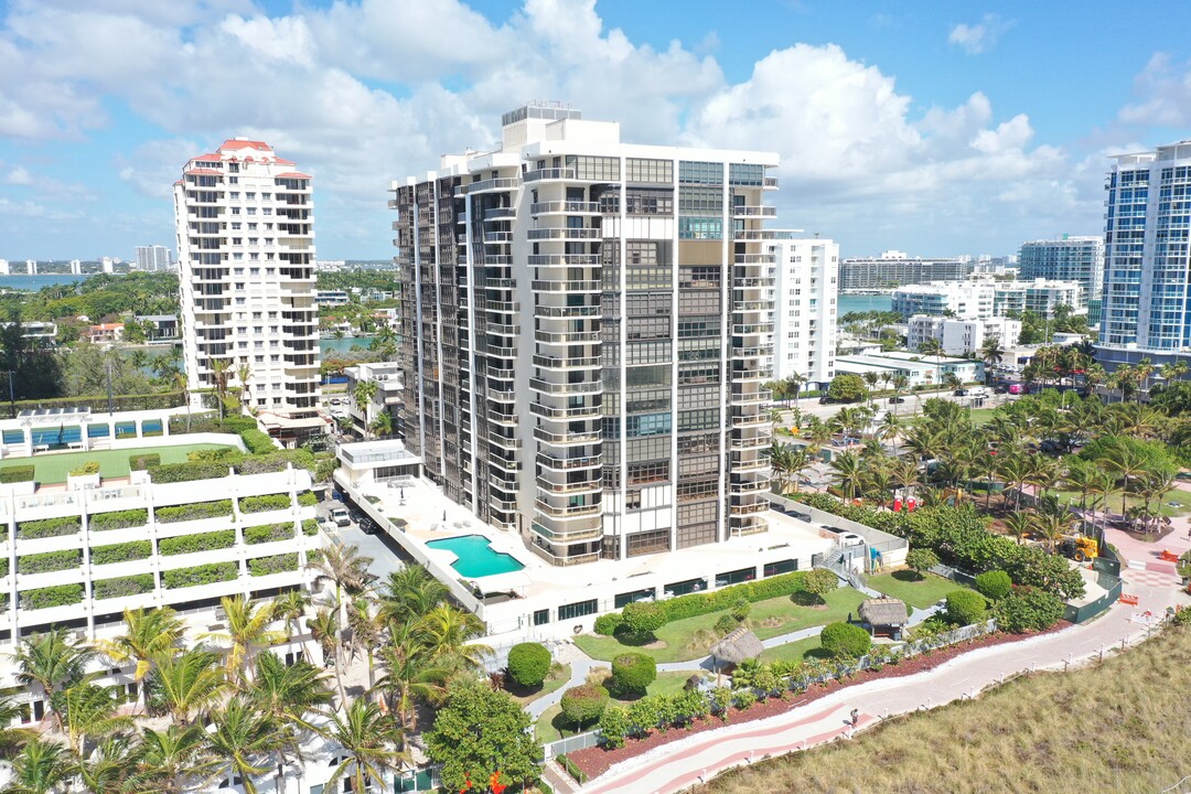 Mar Del Plata in Miami Beach, FL - Foto de edificio