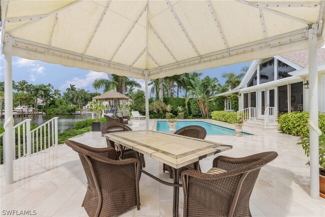 property at 950 Galleon Dr