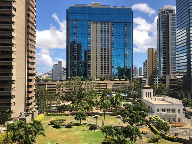 property at 1255 Nuuanu Ave