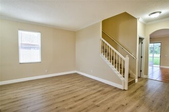 6133 Lanshire Dr in Tampa, FL - Building Photo - Building Photo