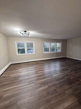 153 Cedar Swamp Rd in Jackson Township, NJ - Building Photo - Building Photo