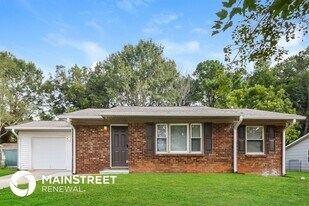 1534 Flicker Rd in Jonesboro, GA - Building Photo