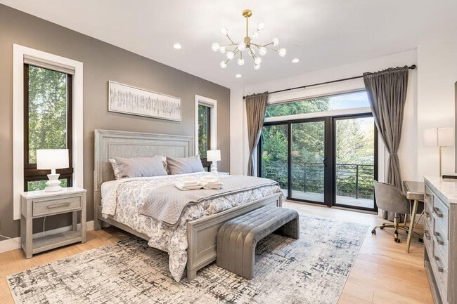 115 110th Pl SE in Bellevue, WA - Building Photo - Building Photo