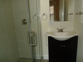 2643 N Fairfield Ave, Unit 3 in Chicago, IL - Building Photo - Building Photo