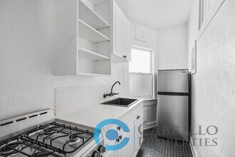 421 Juniper St in San Diego, CA - Building Photo - Building Photo