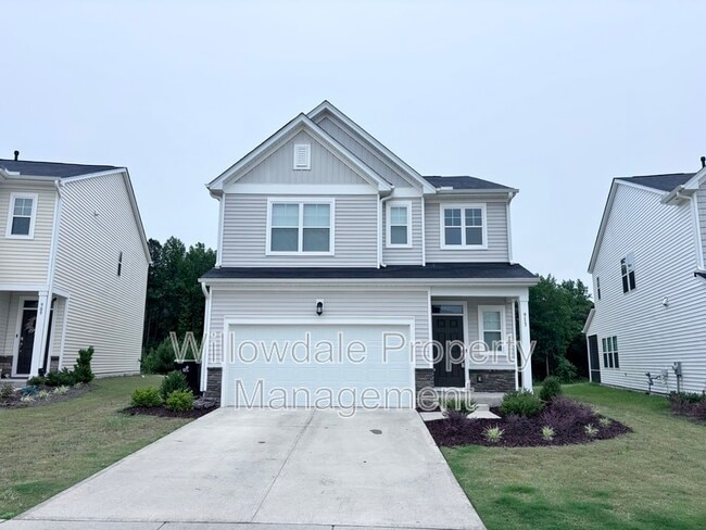 property at 913 Aspen Pointe Trl