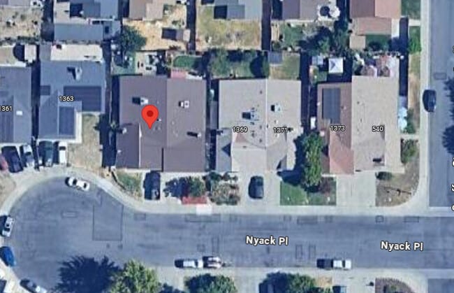 1367 Nyack Pl in Woodland, CA - Building Photo - Building Photo