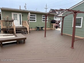 138 10th Ave in Seaside Park, NJ - Building Photo - Building Photo