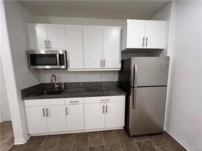 30205 Chamonix Cir in Menifee, CA - Building Photo - Building Photo