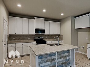 1640 W Broade St in Leander, TX - Building Photo - Building Photo