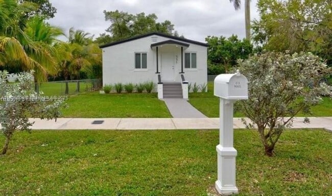 property at 551 NW 2nd St