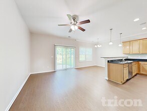 759 Dawsons Park Wy, Unit 0-744 in Lexington, SC - Foto de edificio - Building Photo