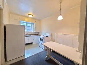 2230 W Pacific Ave in Spokane, WA - Building Photo - Building Photo